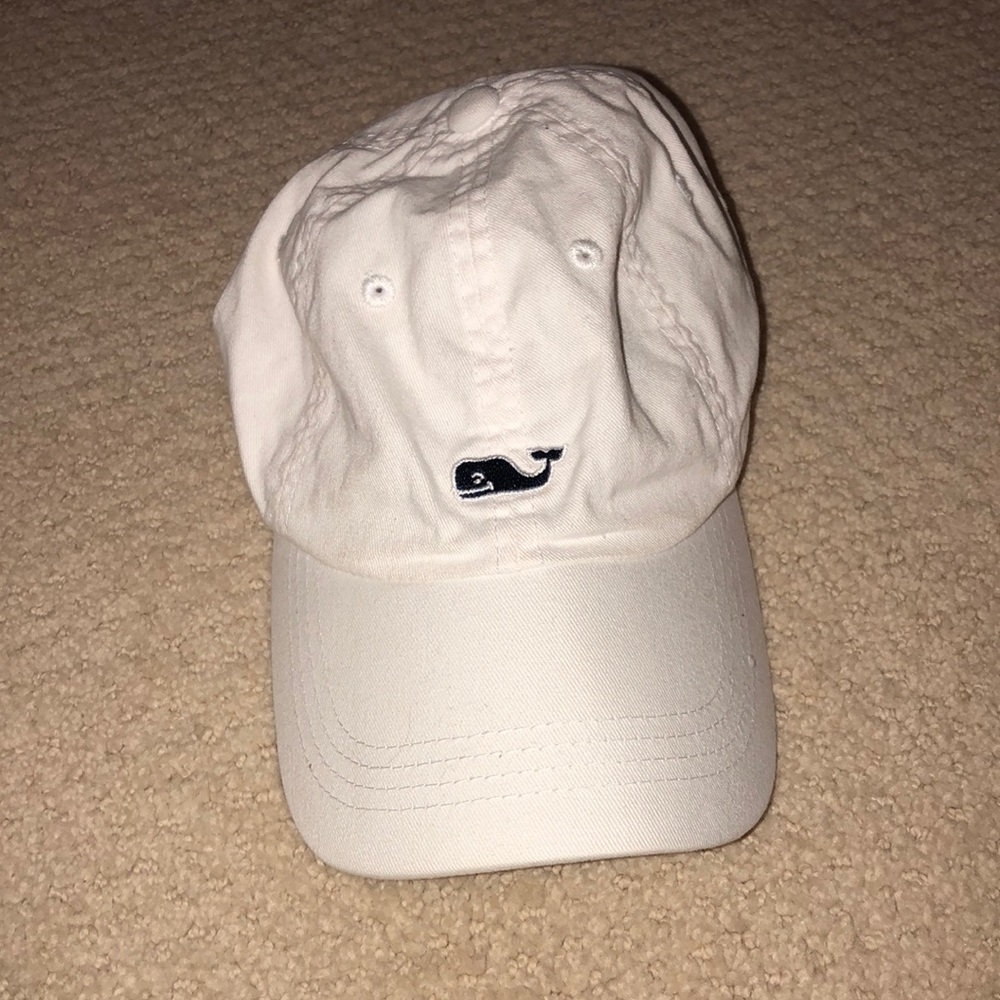 Vineyard Vines white cap